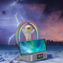 Magnetic Levitation austronaut speaker